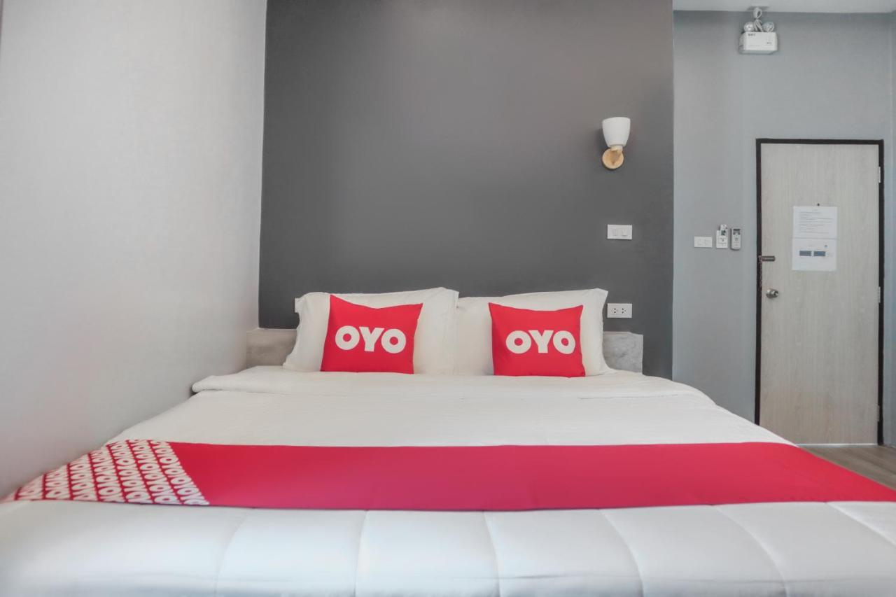 Oyo 809 Golden Palm Resort Ао Нанг Экстерьер фото